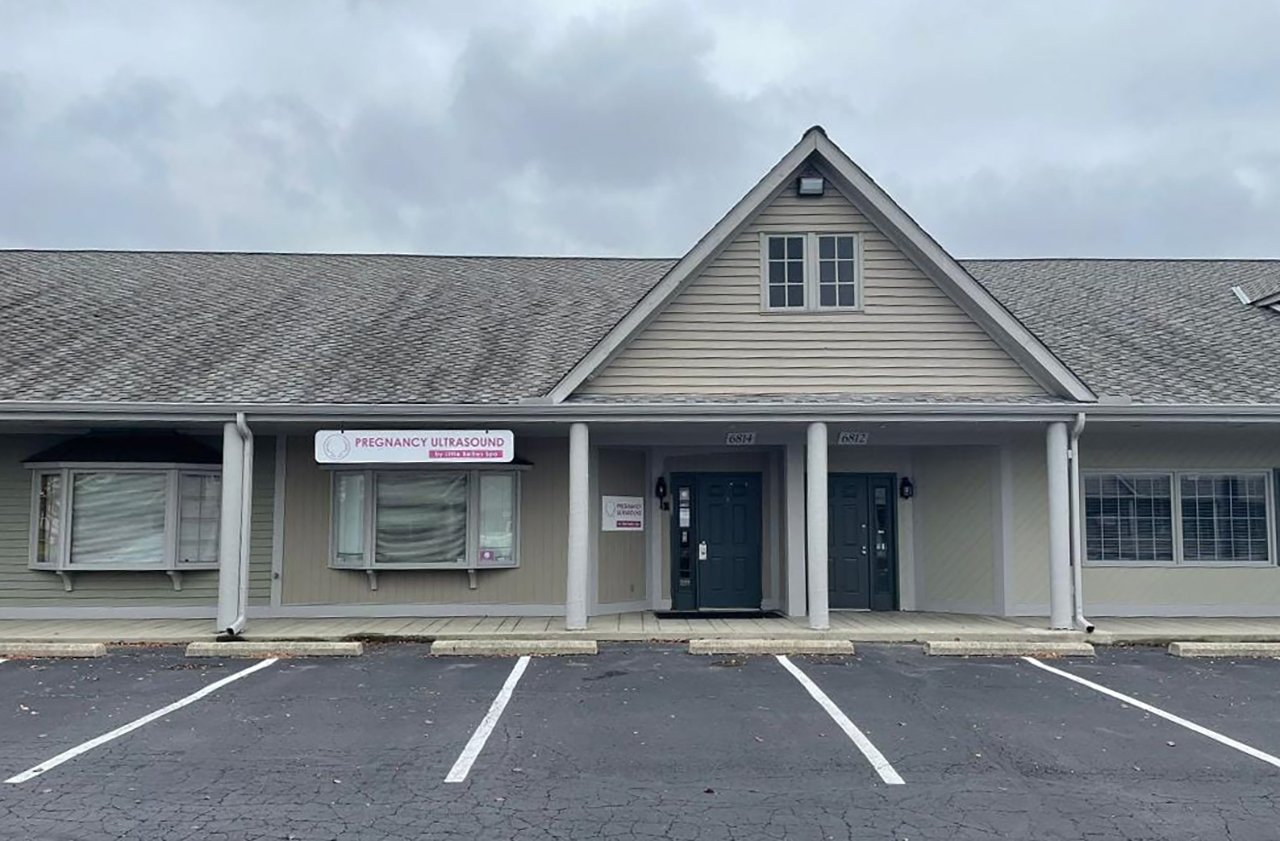 View of the Columbus store / Vista del local de Columbus